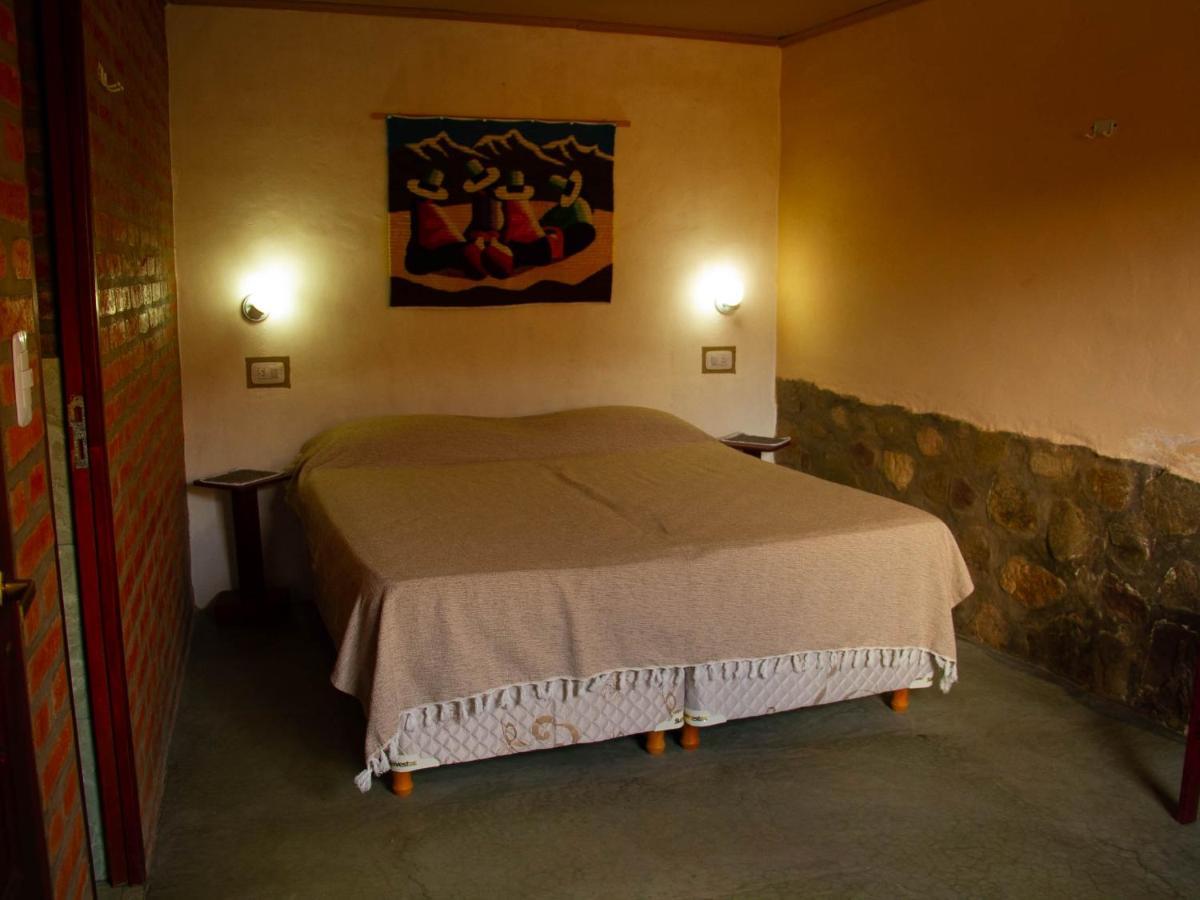 Retama Bed & Breakfast Tilcara Bagian luar foto