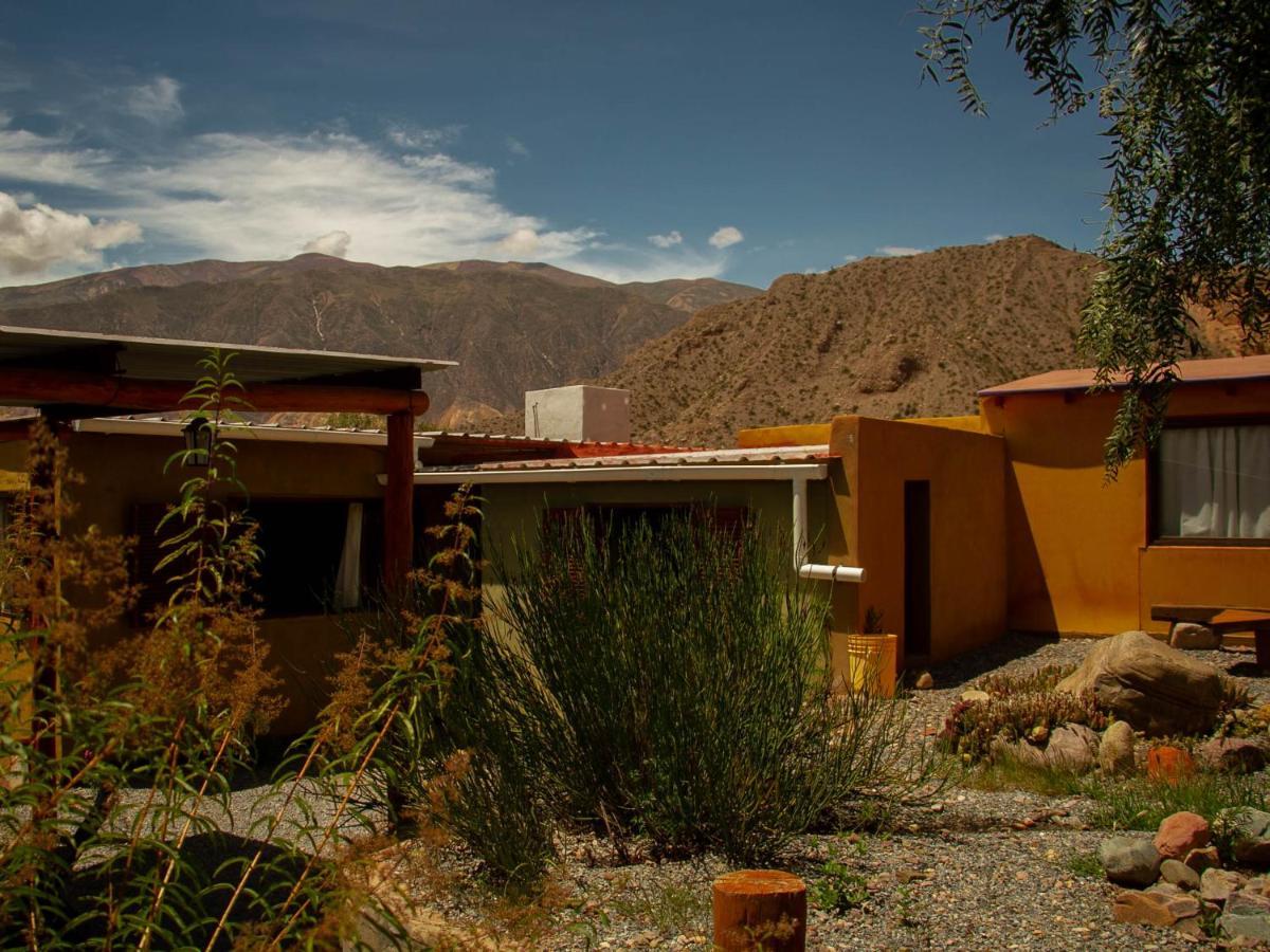 Retama Bed & Breakfast Tilcara Bagian luar foto