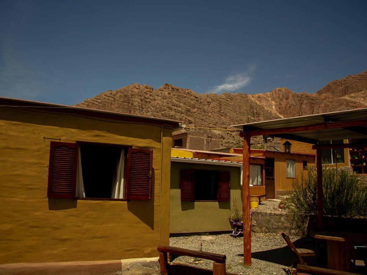 Retama Bed & Breakfast Tilcara Bagian luar foto
