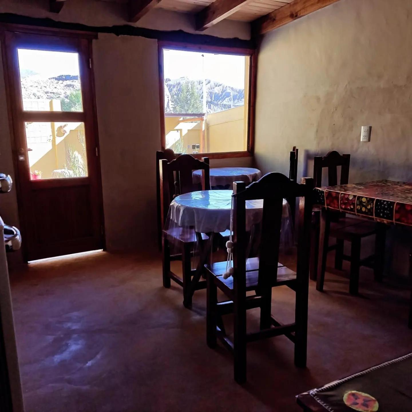 Retama Bed & Breakfast Tilcara Bagian luar foto