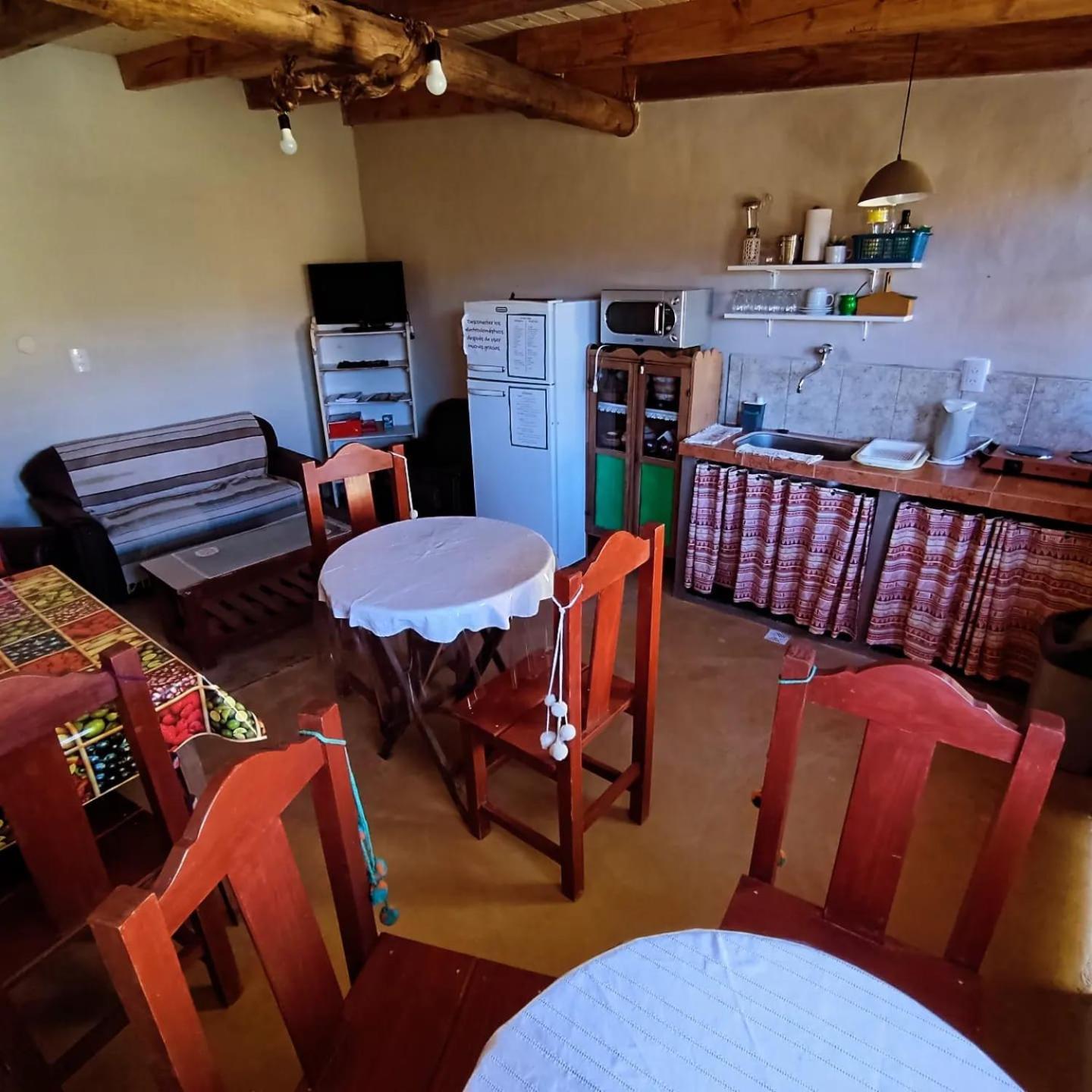 Retama Bed & Breakfast Tilcara Bagian luar foto